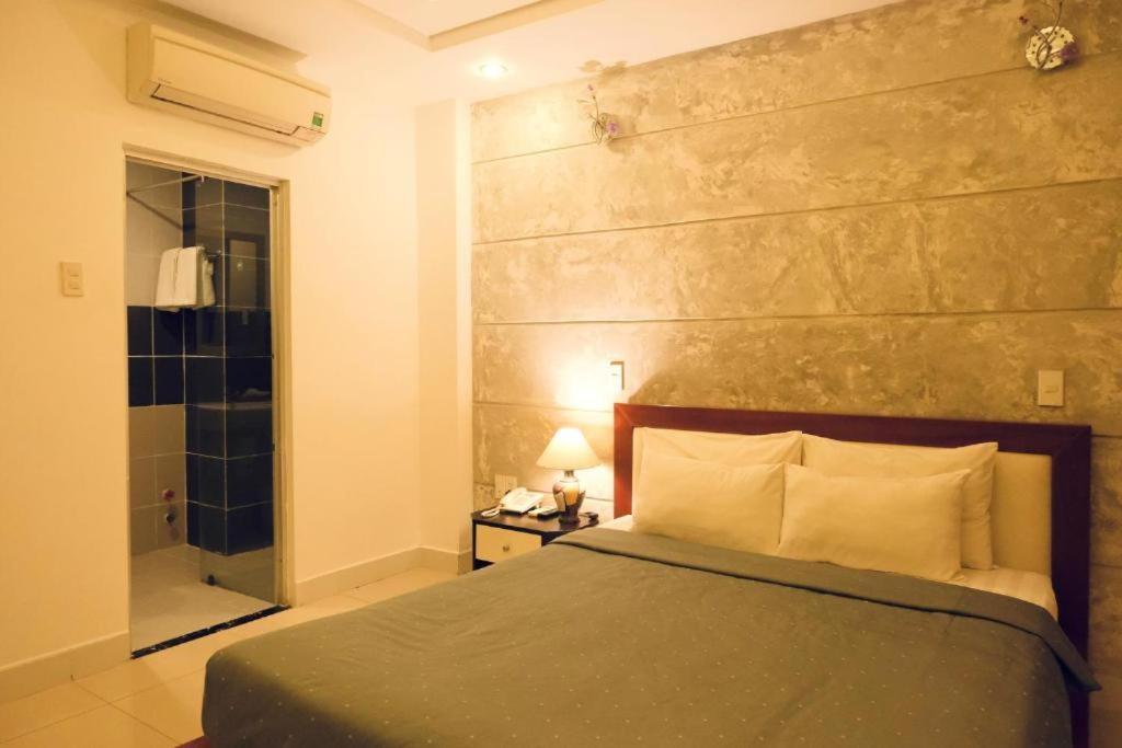 Ya Khách sạn TP. Hồ Chí Minh